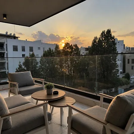 Kreontos City Living Serviced Apartments Platform 357 * Nikosia